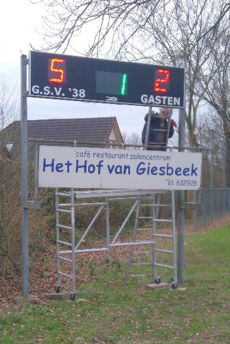 436 121 - GSV 38 Giesbeek